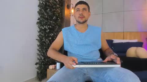 Paul Rivera online show from February 4, 2026, 2:06 am