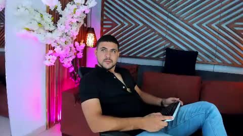 Paul Rivera online show from June 8, 2026, 8:20 pm