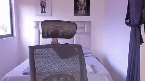 PAUL ROGER online show from February 19, 2025, 12:33 pm