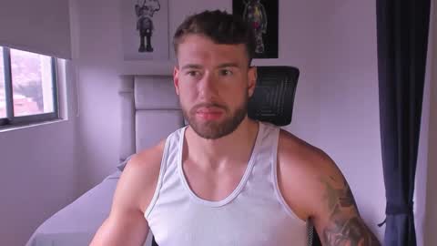 PAUL ROGER online show from March 12, 2025, 3:51 pm