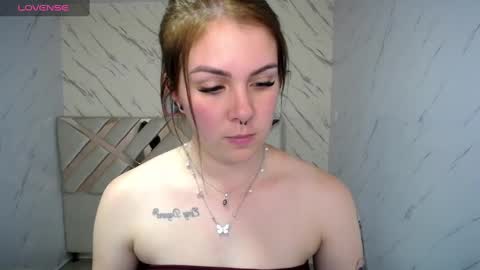 Paula online show from December 5, 2024, 6:55 pm