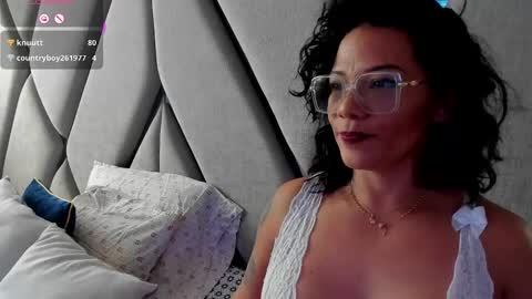 Paula online show from January 31, 2025, 9:05 pm