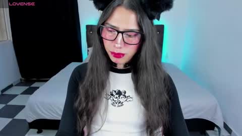 CALL ME PAULA  online show from February 9, 2025, 5:01 pm