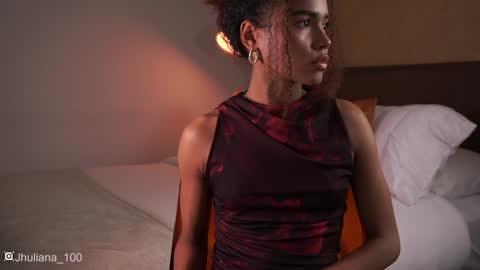 Paula online show from February 2, 2025, 8:30 pm