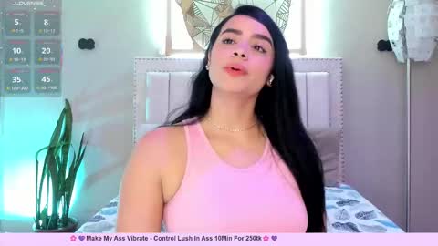      online show from October 17, 2025, 8:33 pm