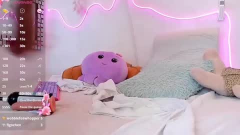 Paula online show from February 8, 2025, 10:29 pm