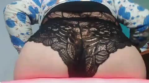 PAULA VALENTINA online show from December 6, 2024, 10:38 am