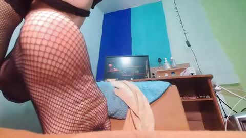 PAULA VALENTINA online show from December 25, 2024, 6:52 am