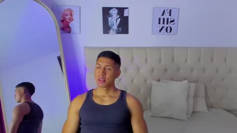 Snapshot of paulcreewx chatting on March 7, 2025, 2:56 pm paul online show from March 7, 2025, 2:56 pm