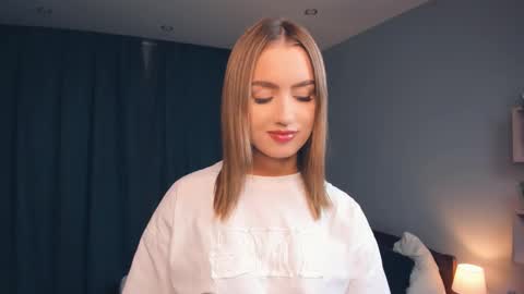 Eva online show from September 9, 2025, 7:57 pm