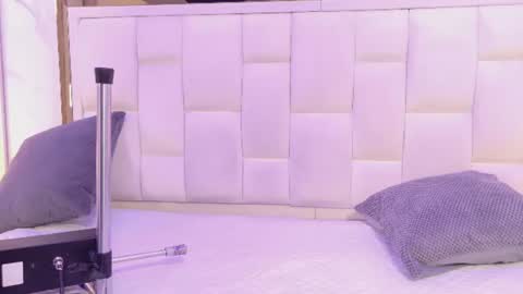 Snapshot of paulina_cano chatting on July 13, 2026, 7:05 pm Paulina online show from July 13, 2026, 7:05 pm