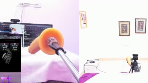 Paulina Davis  online show from February 23, 2025, 8:39 am