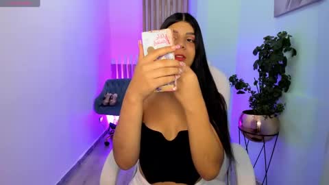 Paulina Belle online show from February 6, 2025, 4:53 am