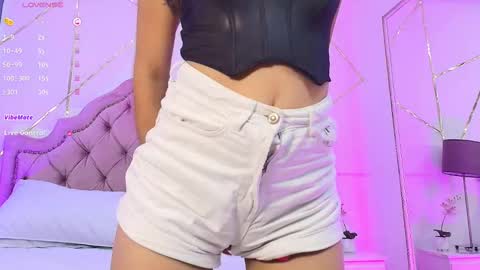 Paulina Belle online show from March 2, 2025, 3:27 pm