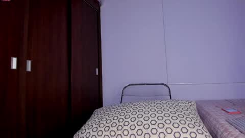 Paulina soto online show from May 17, 2026, 6:11 am