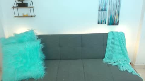 Paulinna online show from February 13, 2025, 10:11 pm
