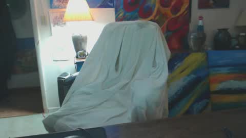 Snapshot of paulleroy chatting on February 21, 2025, 12:16 am paulleroy online show from February 21, 2025, 12:16 am