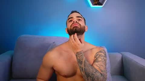 Paul Phoenix online show from January 7, 2026, 6:43 pm