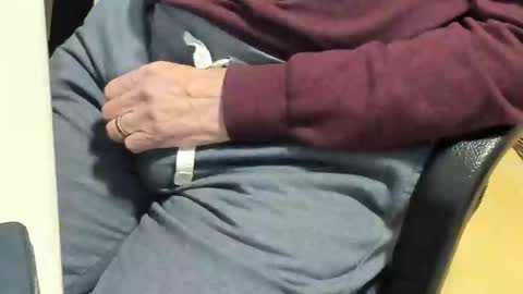 Snapshot of paultje7171 chatting on February 8, 2025, 6:22 pm Paul online show from February 8, 2025, 6:22 pm