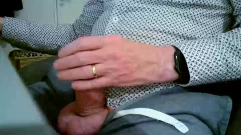 Snapshot of paultje7171 chatting on December 18, 2025, 6:47 pm Paul online show from December 18, 2025, 6:47 pm