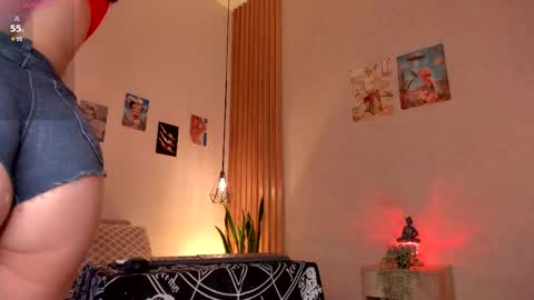 Snapshot of pawggirl18 chatting on May 24, 2026, 3:39 pm Dani online show from May 24, 2026, 3:39 pm