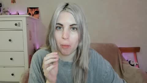 Allisses online show from April 19, 2026, 1:32 pm