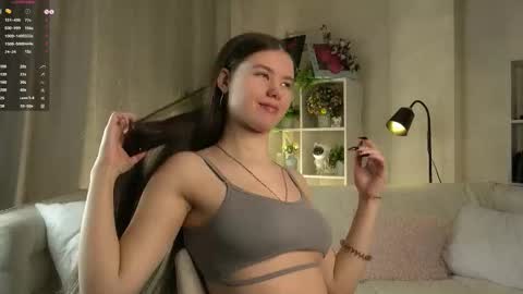 Beautiful Mila online show from March 5, 2026, 2:40 am