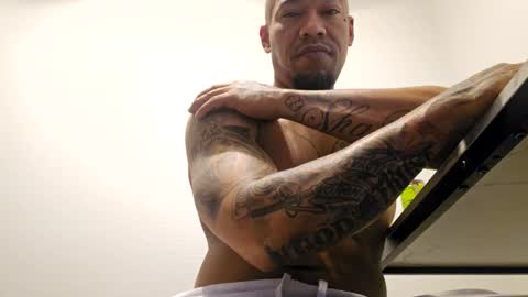 Phenomenal online show from February 20, 2025, 10:48 pm