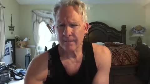 Snapshot of peacemakerone1 chatting on May 19, 2026, 6:25 pm peacemakerone1 online show from May 19, 2026, 6:25 pm