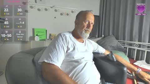 Snapshot of peacetous chatting on May 24, 2026, 9:31 pm Marc online show from May 24, 2026, 9:31 pm