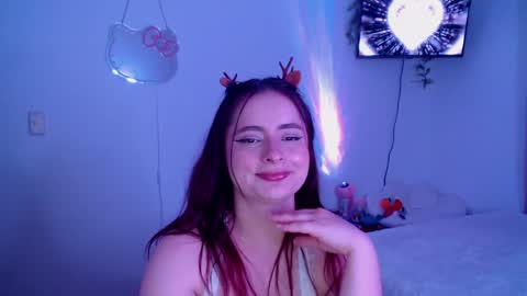 peacherry_ online show from December 17, 2024, 4:34 am