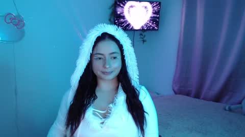 peacherry_ online show from December 27, 2024, 1:53 am