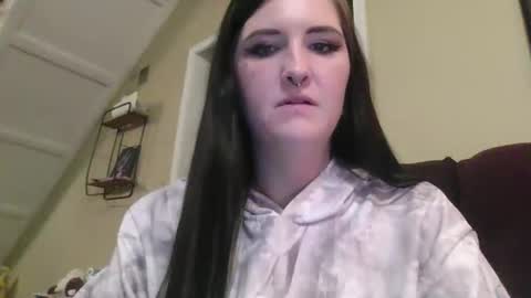 Snapshot of peachesxcreme chatting on October 4, 2025, 12:30 am peachesxcreme online show from October 4, 2025, 12:30 am