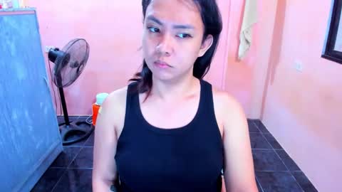 Snapshot of peachperfect_ chatting on October 4, 2025, 11:30 am I dont demand tokens for as long as youre not requesting anything but that doesnt mean I dont need tokens.. I dont do free online show from October 4, 2025, 11:30 am