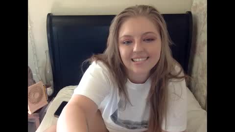 PeachRitual online show from September 11, 2025, 8:31 pm