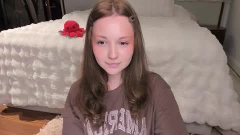 Lili online show from March 4, 2026, 7:36 am