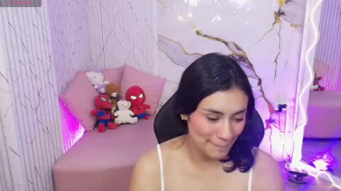 peachy_tay online show from May 11, 2026, 11:38 am