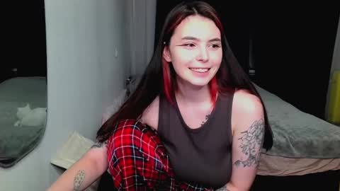 Peachy online show from January 5, 2025, 6:24 pm