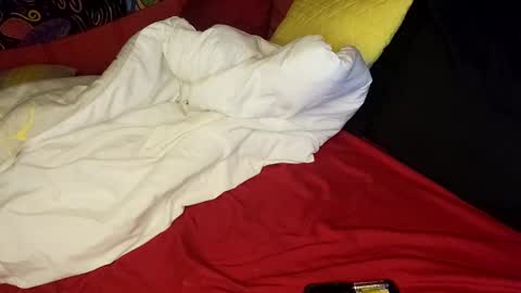 Peachycream2017 online show from February 19, 2025, 9:03 pm