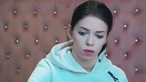 Ella online show from February 20, 2026, 10:38 am