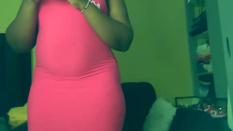 Snapshot of peachyglow_08 chatting on May 27, 2026, 7:11 pm curvy online show from May 27, 2026, 7:11 pm