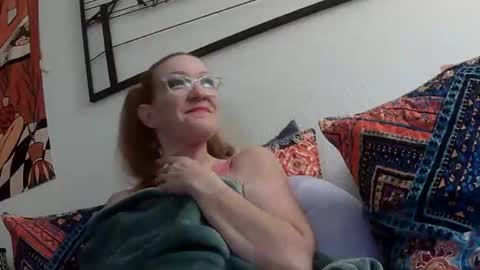 peanutbutterandjealous1 online show from May 6, 2026, 2:08 am