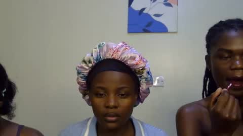 vel online show from December 1, 2025, 4:45 pm