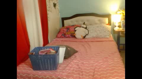 Snapshot of pearlaofasia21 chatting on February 8, 2025, 9:35 am pearlaofasia21 online show from February 8, 2025, 9:35 am