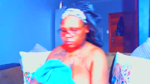 Pearl online show from March 10, 2025, 7:18 pm