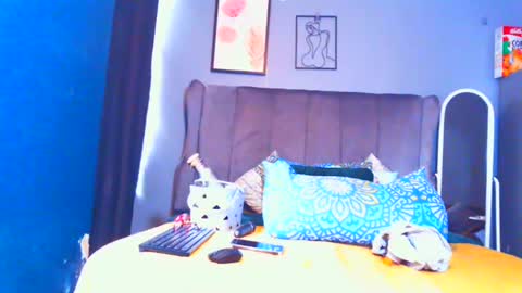 Pearl online show from April 1, 2026, 1:41 pm