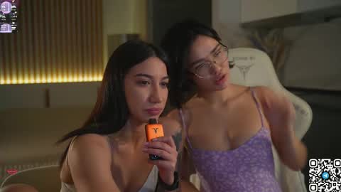 Snapshot of pearly_dream chatting on March 2, 2026, 1:29 pm Leo online show from March 2, 2026, 1:29 pm