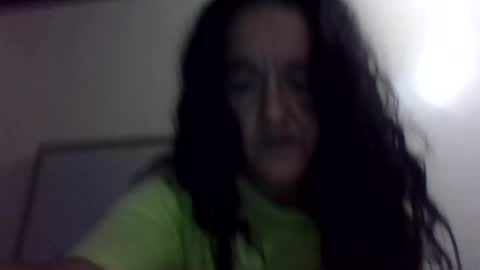 pebblezmeowkitty online show from November 17, 2025, 4:24 pm