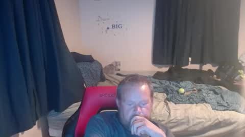 Snapshot of pecker40 chatting on May 18, 2026, 2:18 am pecker40 online show from May 18, 2026, 2:18 am