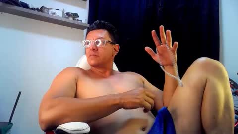 Pedro online show from April 17, 2026, 3:42 am